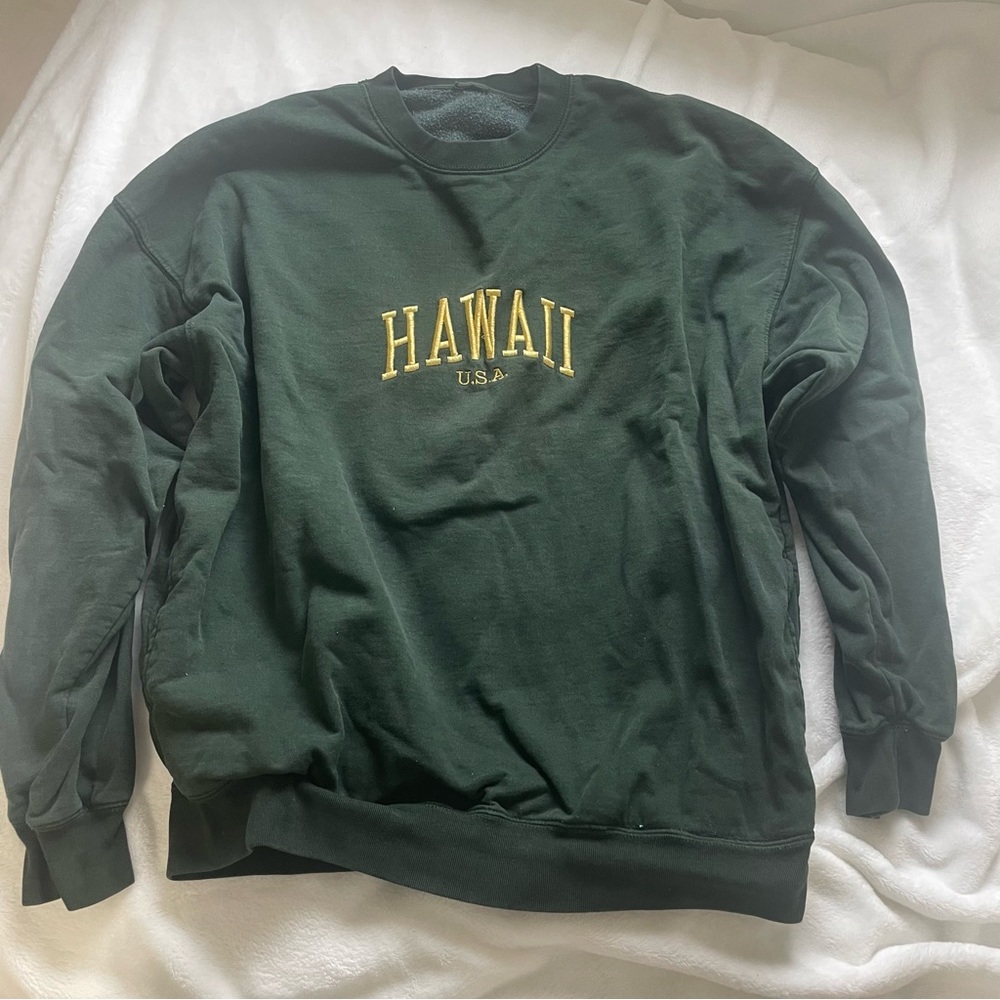 Brandy Melville Hawaii Crewneck